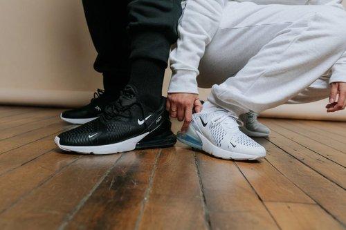 mobile - carousel-hero-element image-0